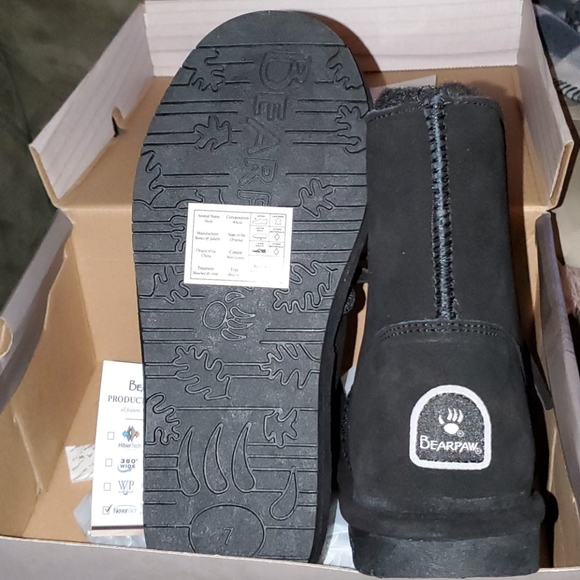 New Bearpaw Fringe black boots sz7 - Picture 4 of 6